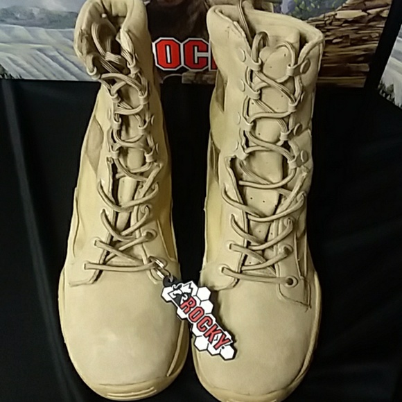 💞Offers Welcome!💞Rocky Boots- MilitaryTraining Men's C4T Desert Tan - Picture 4 of 8